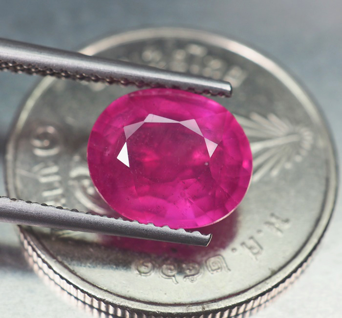 พลอยทับทิม (Ruby) 3.45 กะรัตสีสวย
