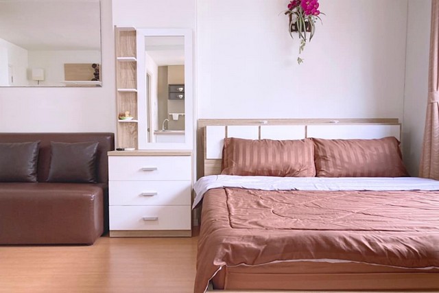 ให้เช่าคอนโด ลุมพินี ทาวน์ชิป รังสิต-คลอง1 ตึกA4 ห้อง 22 ตรม.เครื่องใช้ไฟฟ้าครบ พร้อมอยู่ได้เลย