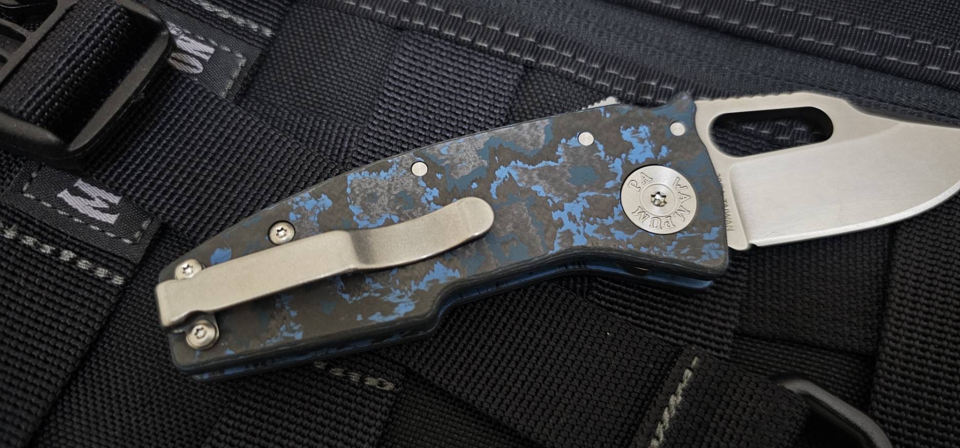 Demko Nano Shark Lock Fat CF Clip