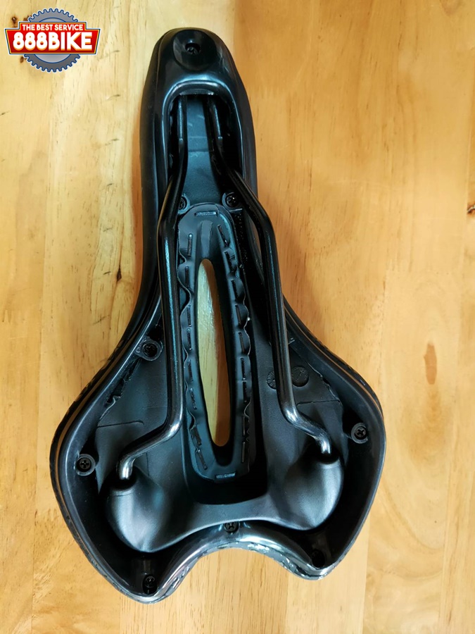 เบาะจักรยานแบบหนานุ่ม GG GEL SADDLE