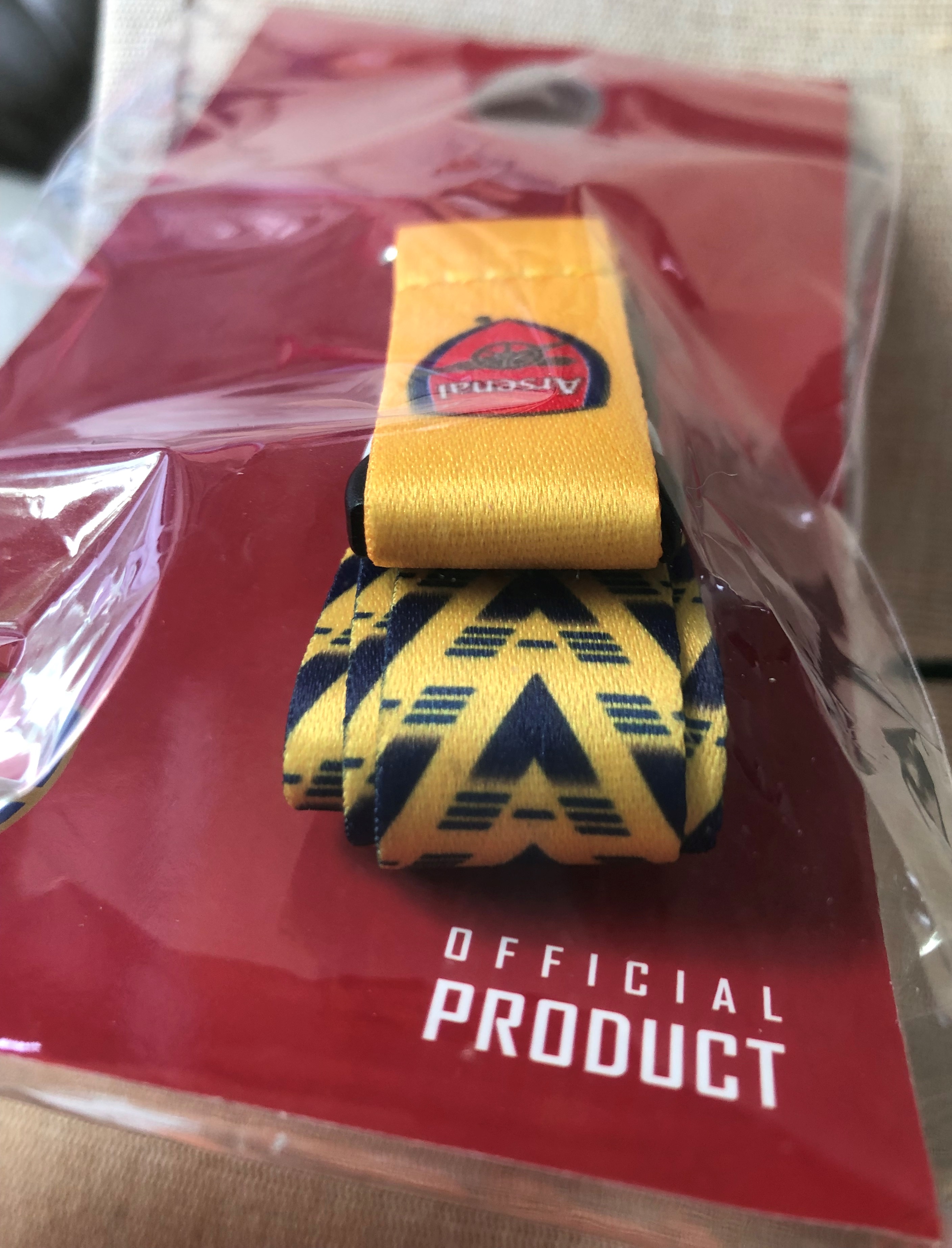 สายคล้องคอติดบัตร ฟุตบอล สโมสรอาร์เซนอล - Away Kit 1990/92 ใหม่ / ARSENAL Football Club Lanyard - Away Kit 1990/92 NEW