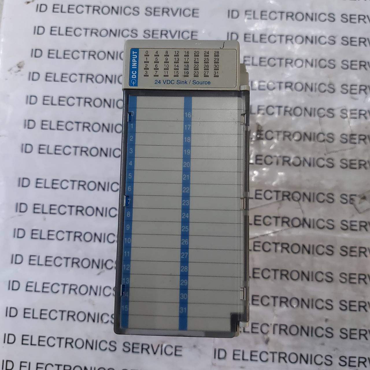 1769-IQ32 PLC " ALLEN-BRADLEY "