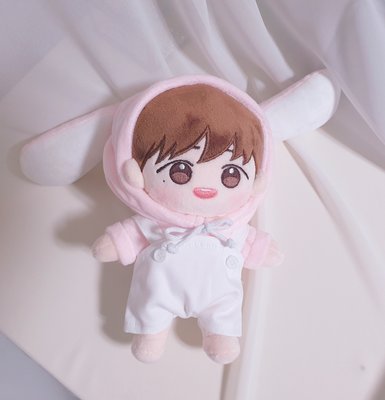 ชุดตุ๊กตา ชุดเอี๊ยมหูกระต่าย (15,20 cm.)