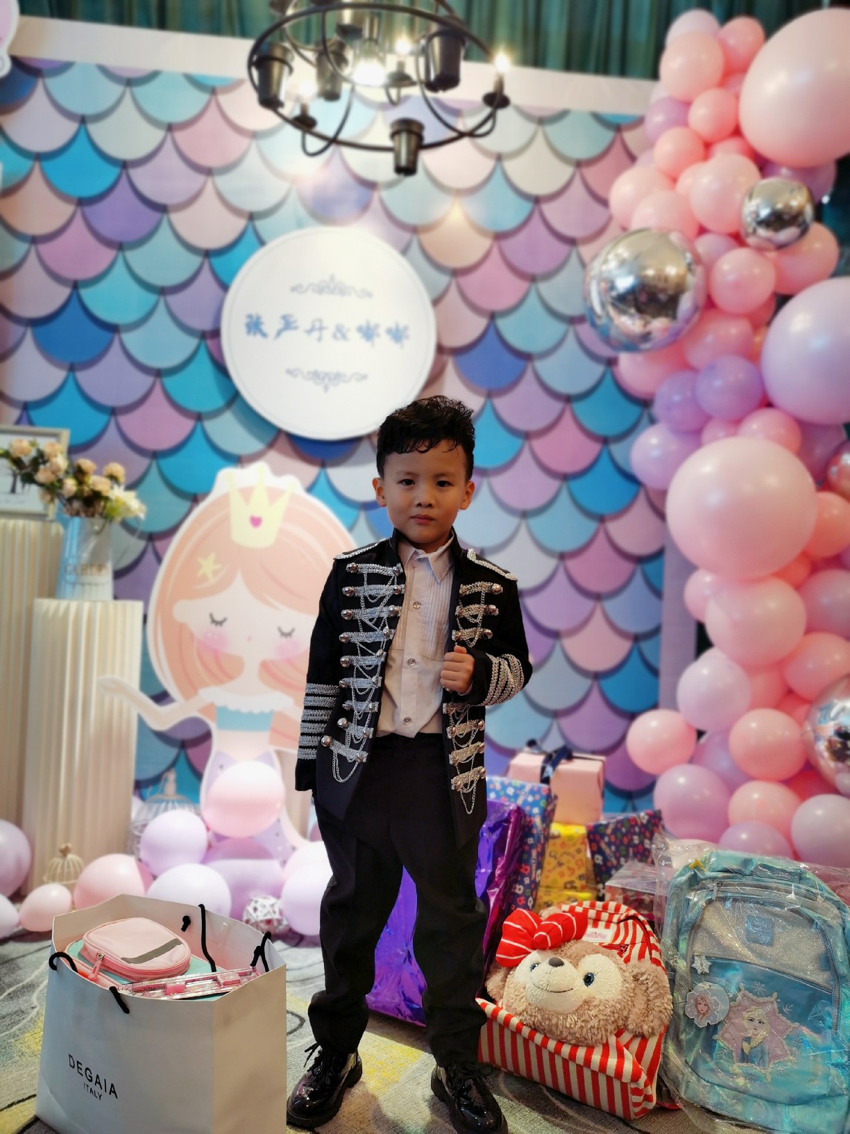 Pre-order ชุดสูทเด็กชาย สีดำพู่ประดับเงิน เครื่องแบบทหารสไตล์ยุโรป