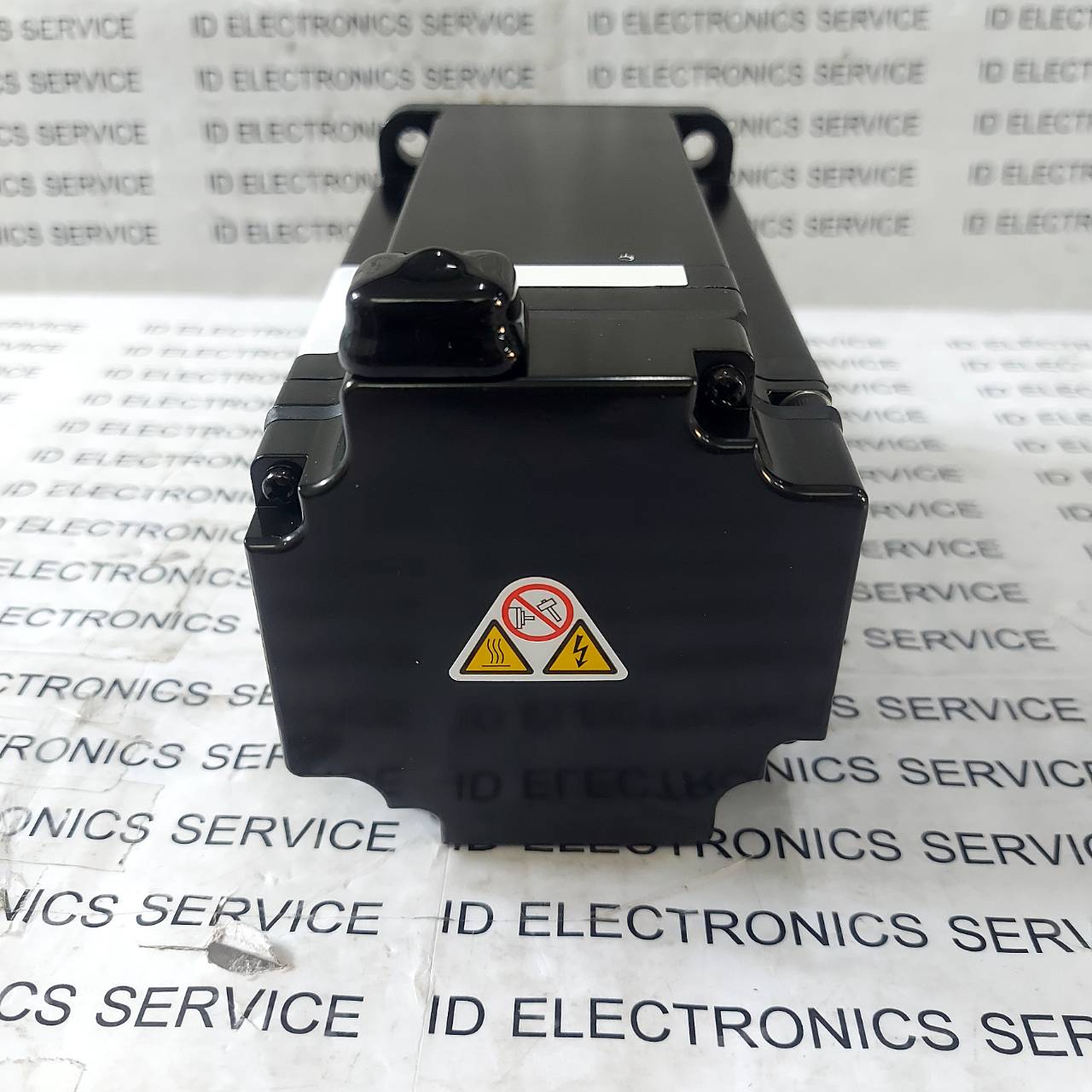 SGMAV-10ADA21 SERVO MOTOR " YASKAWA "