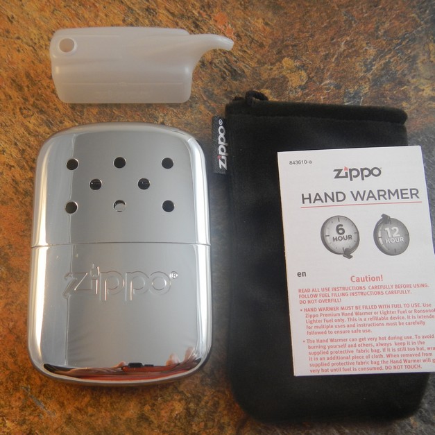 ไฟแช็ค Zippo แท้ ตัวให้ความอบอุ่นมือแบบ 12 ชั่วโมง " Zippo 40323, 12 Hour Hand Warmer" แท้นำเข้า 100%