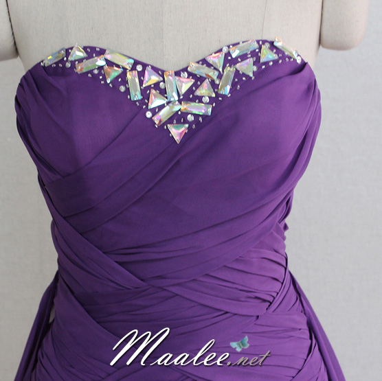 พร้อมส่ง ชุดราตรีสั้น&ชุดเดรสสั้น เกาะอกสีม่วง ผ้าชีฟองแต่งจีบกระโปรงแบบสานต่อกัน อกแต่งเลื่อมหรู ชายยาว (ปรับแก้ไซส์ได้)