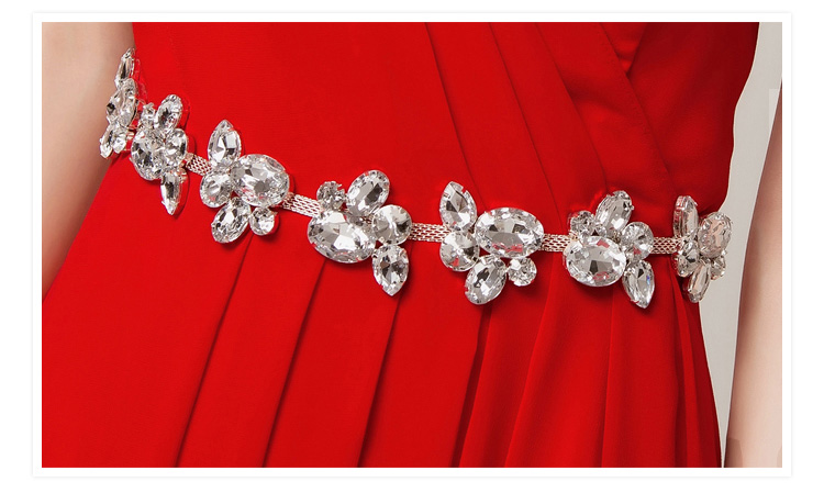 พร้อมส่ง ชุดราตรียาว ไหล่เดียว สีแดง จับเตรปสไตล์กรีก คาดคริสตัลช่วงเอว