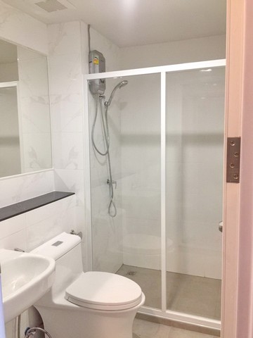 ให้เช่าคอนโด รีช พหลโยธิน 52 ชั้น 8 ห้อง 30 ตรม.ห้องใหม่ ใกล้ BTS สะพานใหม่ เฟอร์ครบ