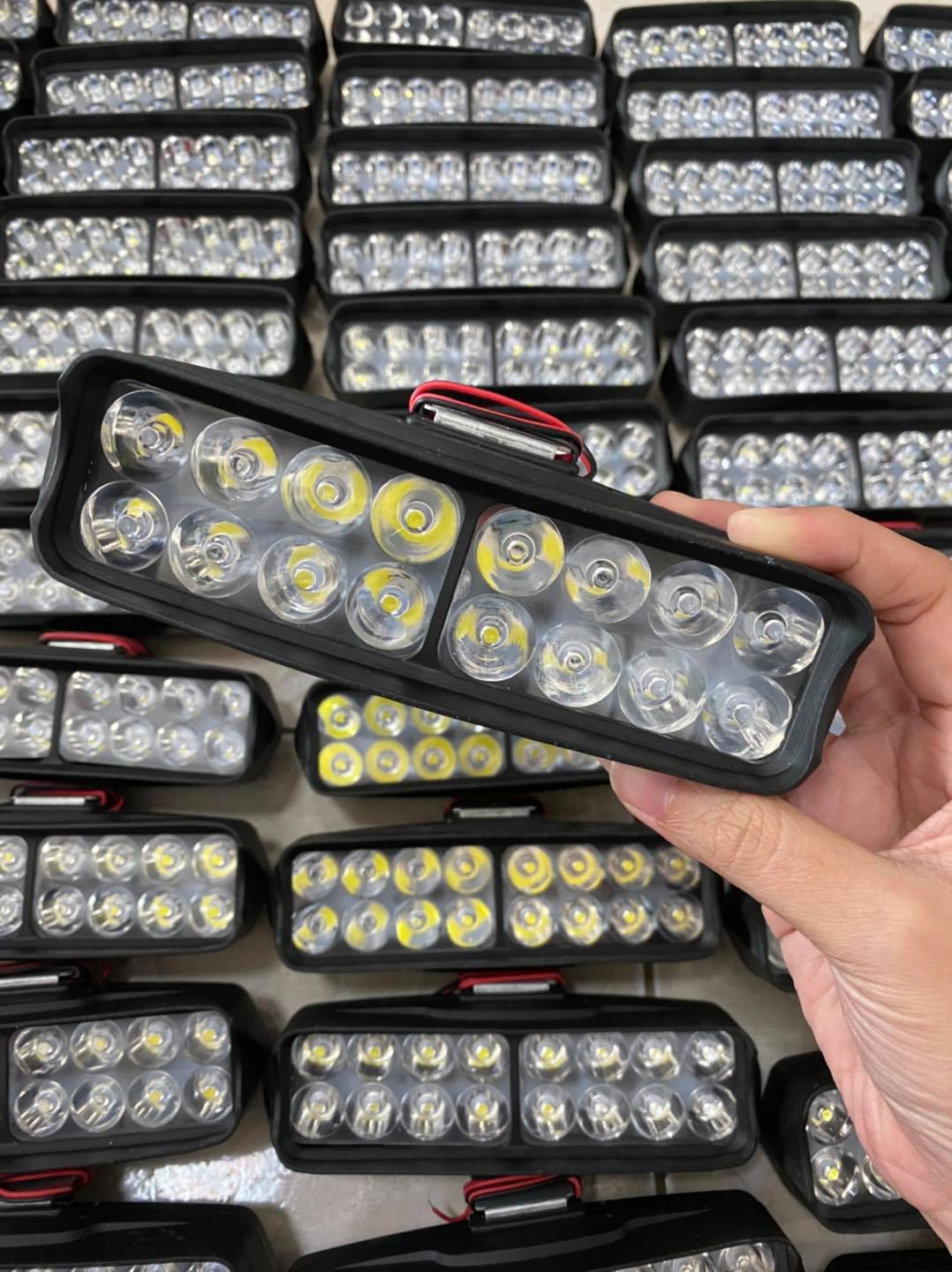 ไฟสปอร์ตไลท์ส่องทาง LED