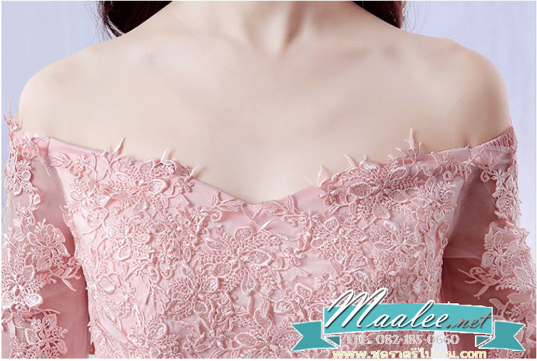 พร้อมเช่า ชุดราตรียาว แบบไหล่ปาด แขนยาว สีชมพูโอโรส กระโปรงตาข่ายเก็บชายอย่างดี อก Sweet Heart เนื้อลูกไม้ (เชือกผูกหลัง)