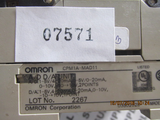 PLC “ OMRON ” รุ่น CPM1A-MAD11