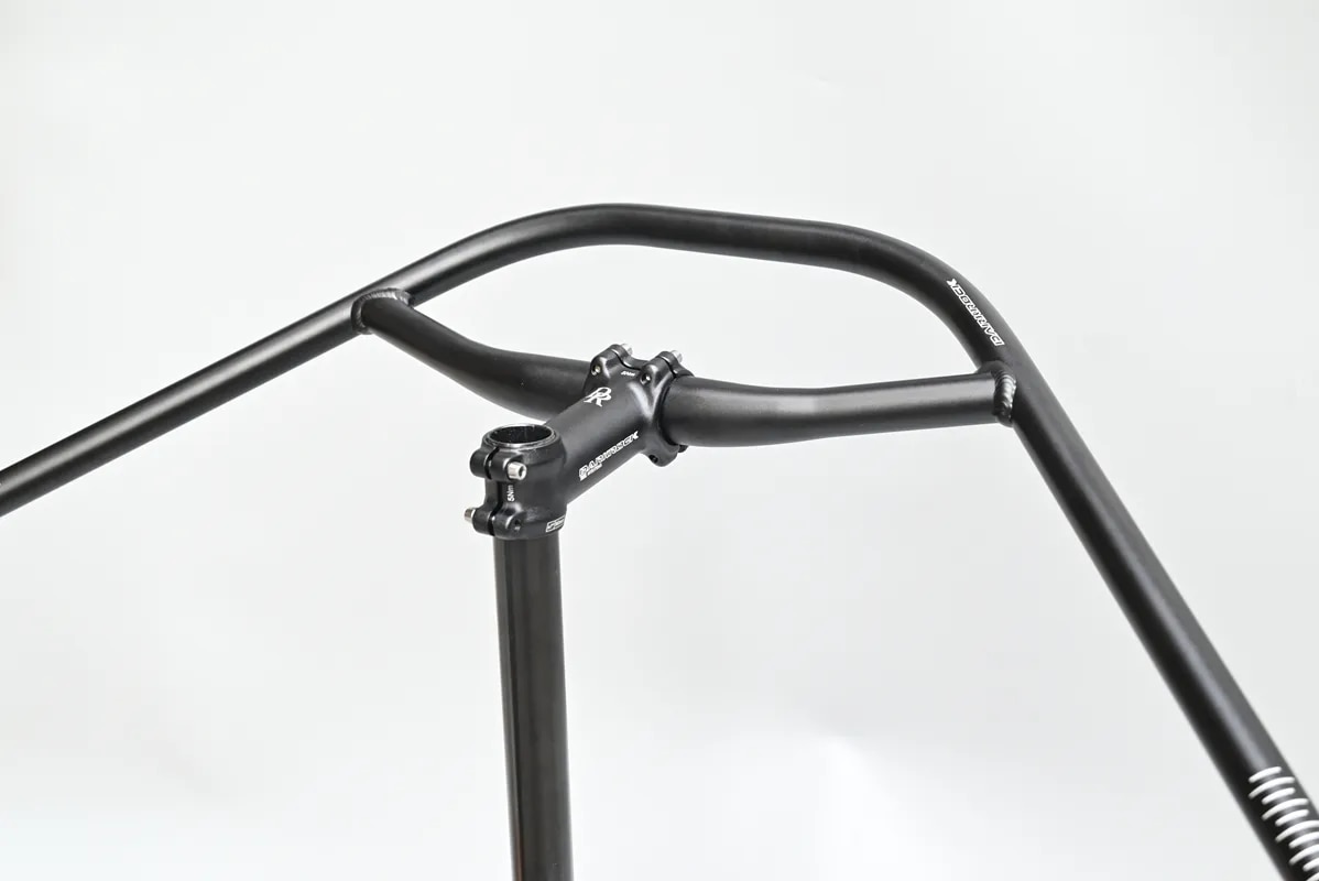 แฮนด์ทัวร์ริ่ง แฮนด์จักรยาน DARKROCK DR 31.8*710 มม. Handlebar Loop Bar วัสดุอลูมิเนียมคุณภาพสูง
