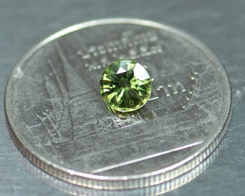 พลอยมรกตบางกะจะ 0.60 กะรัตพลอยไทย