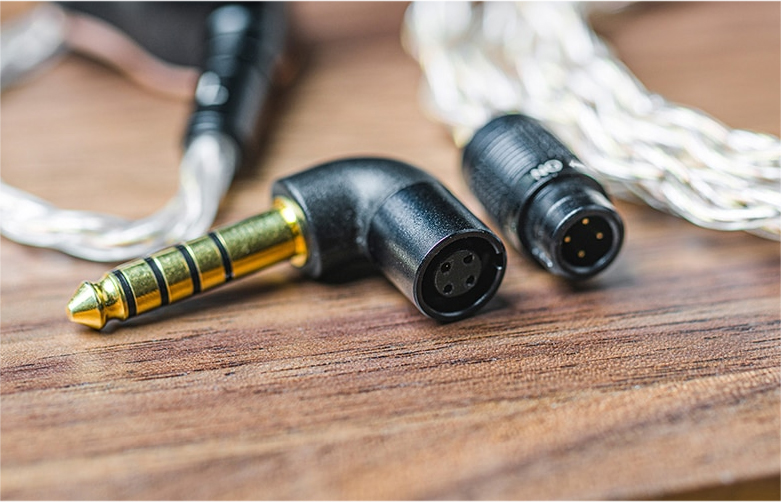 ขาย FiiO LC-RE สายหูฟังระดับ Hi-End ถัก 240 เส้น 4 แกน แบบ Litz Type 2 เปลี่ยนหัวแจ็คได้ 3 รูปแบบ