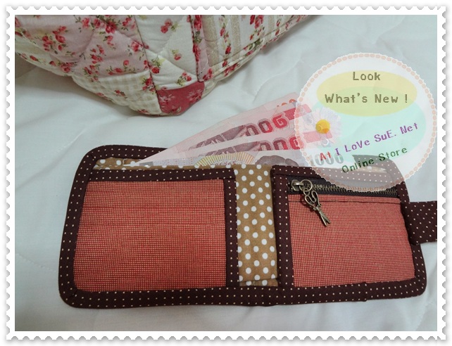 กระเป๋าสตางค์ใบสั้น มีสายคล้องมือให้ค่ะ- สินค้าสั่งทำ ส่งฟรี
