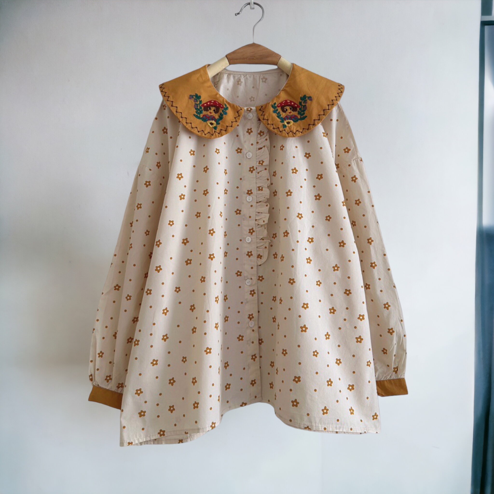 เสื้อคอบัวผ้าฝ้ายลายจุด~ดอกไม้