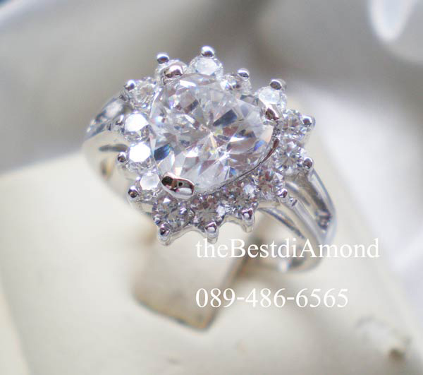 BR526RD+++แหวนรูปหัวใจล้อมเพชร++ งาม ดูดี เพชรCZ หัวใจสวยมาก สไตน์โมเดินส์ ใส่แล้วนิ้วเรียวสวย แหวนชูนิดๆค่ะ