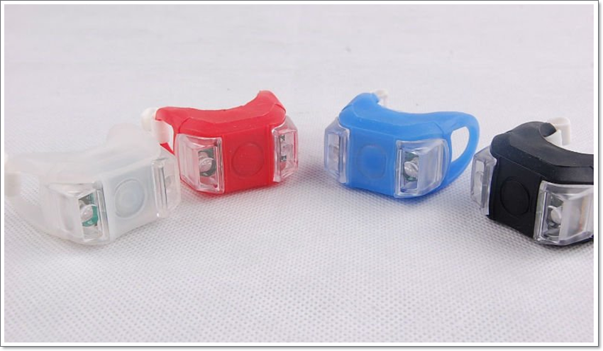 Soldier ชุดไฟจักรยานซิลิโคน 2 ดวง 3 โหมด – ไฟหน้าและไฟหลังเพื่อความปลอดภัยในการปั่น