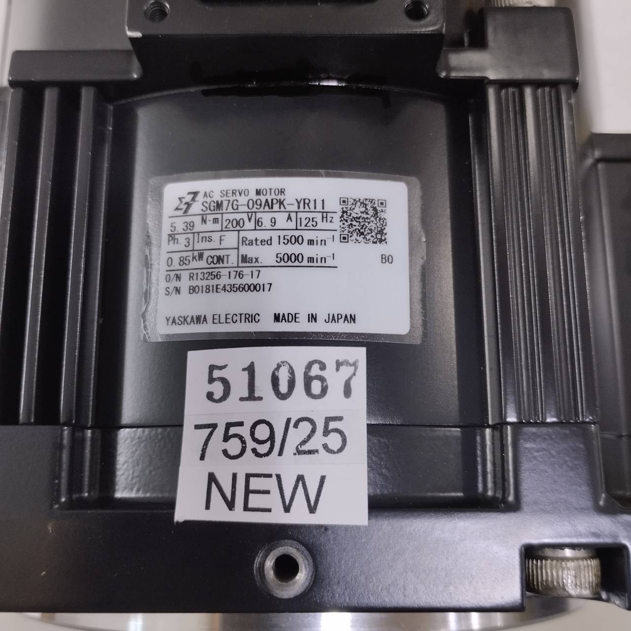 SGM7G-09APK-YR11 SERVO MOTOR " YASKAWA "