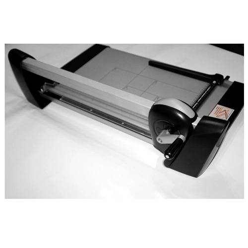 เครื่องตัดกระดาษ A4 รุ่น 13060