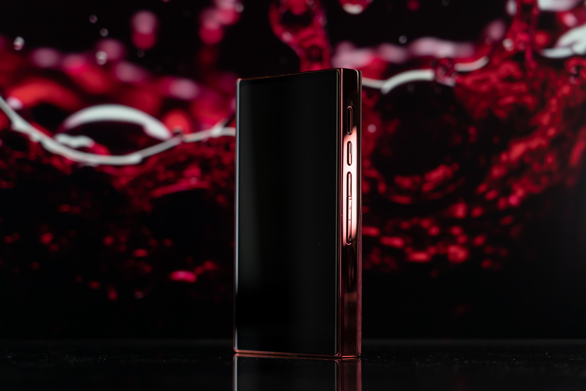 Hiby R8ii DAP พกพาระดับไฮเอนด์ รองรับ MQA, PCM 32bit/1536kHz, DSD1024 ประกันศูนย์ไทย