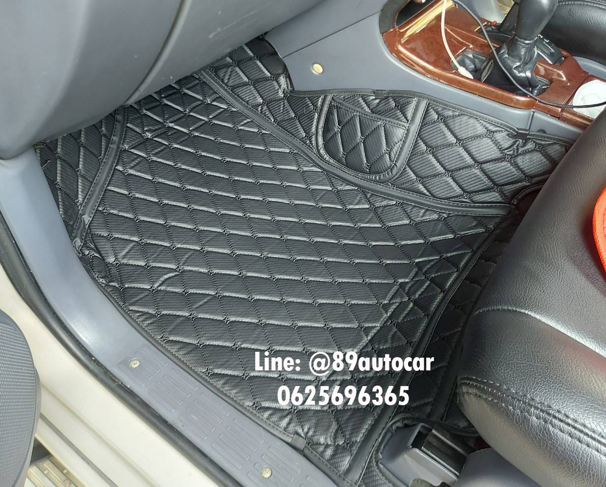 พรมปูพื้นรถยนต์ Toyota Surf ปูพรม6D สีดำด้ายดำ ลายเคฟล่า เต็มคัน