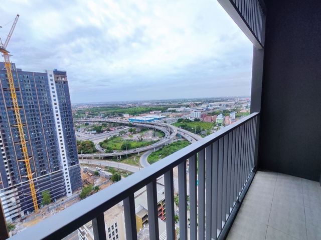 ให้เช่าคอนโด คอมมอน ทียู 27 ตร.ม.เฟอร์ครบ มีเครื่องซักผ้า ฝั่งเดียวกับธรรมศาสตร์