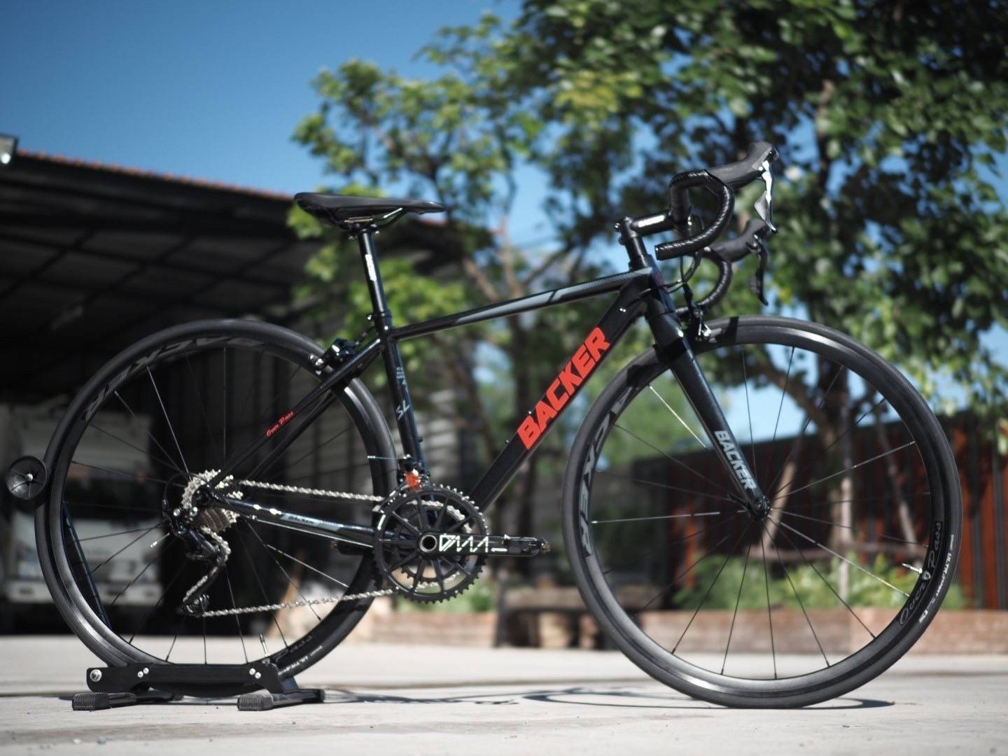 จักรยานเสือหมอบ Backer Over Pass เฟรมอลู เกียร์ Shimano 105 (Mix) New 2022‼️