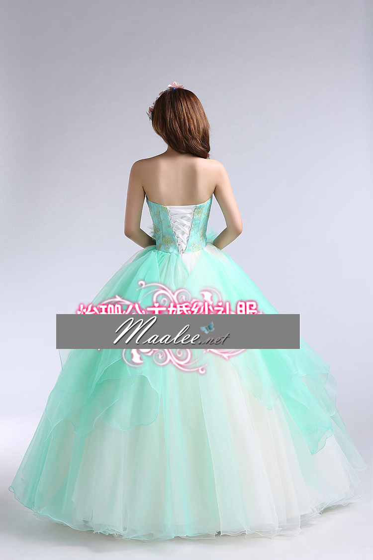 พร้อมเช่า ชุดแฟนซี ชุดราตรี เกาะอก สีเขียวมิ้นต์ แต่งระบายชายไม่เท่ากัน สวยเก๋