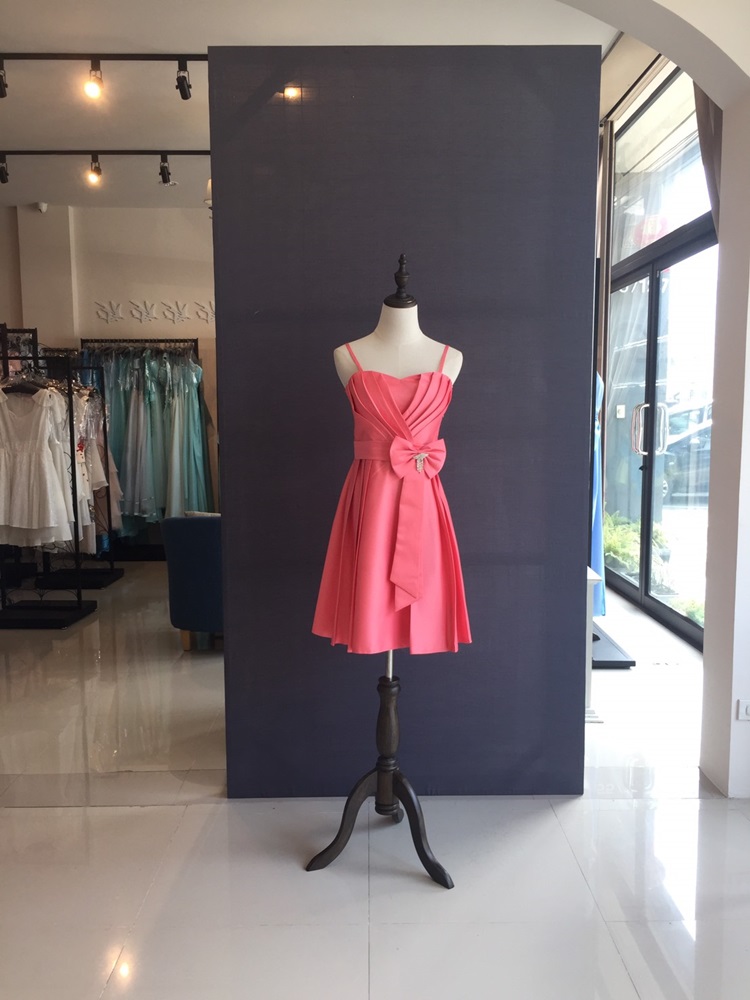 Sale พร้อมส่ง ชุดราตรีสั้น สายเดี่ยว สีโอโรส