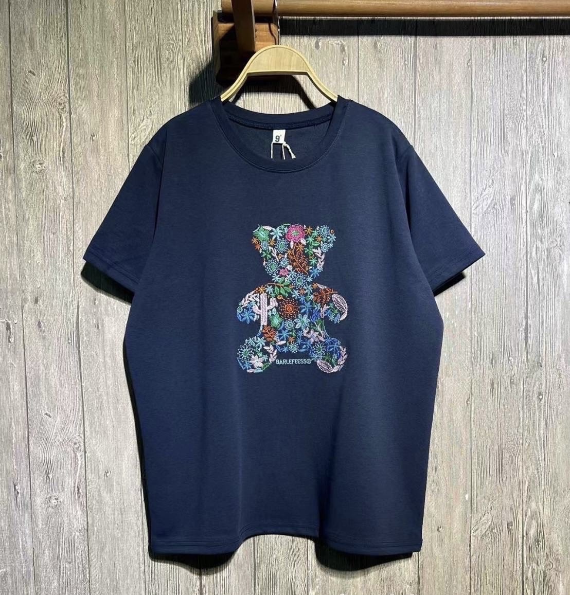 เสื้อยืดปักลายหมี 9am