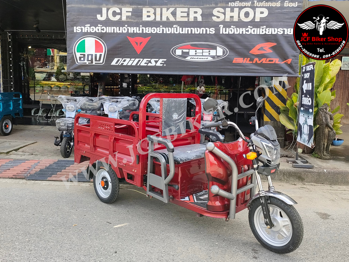รถบรรทุกสามล้อไฟฟ้าเอนกประสงค์ มอเตอร์ 850 w แบตเตอรี่ 72v 20 ah สามารถบรรทุกของหนักได้ 600 kg. ใช้ขนย้ายพืชผลทางการเกษตรได้ ไปสวนไปไร่ไปนา ขนของ ขนดินทราย เหมาะกับการใช้งานได้ทุกประเภท