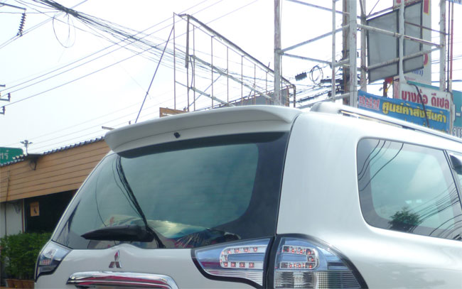 สปอยเลอร์ ทรงศูนย์ : PAJERO SPORT 2011