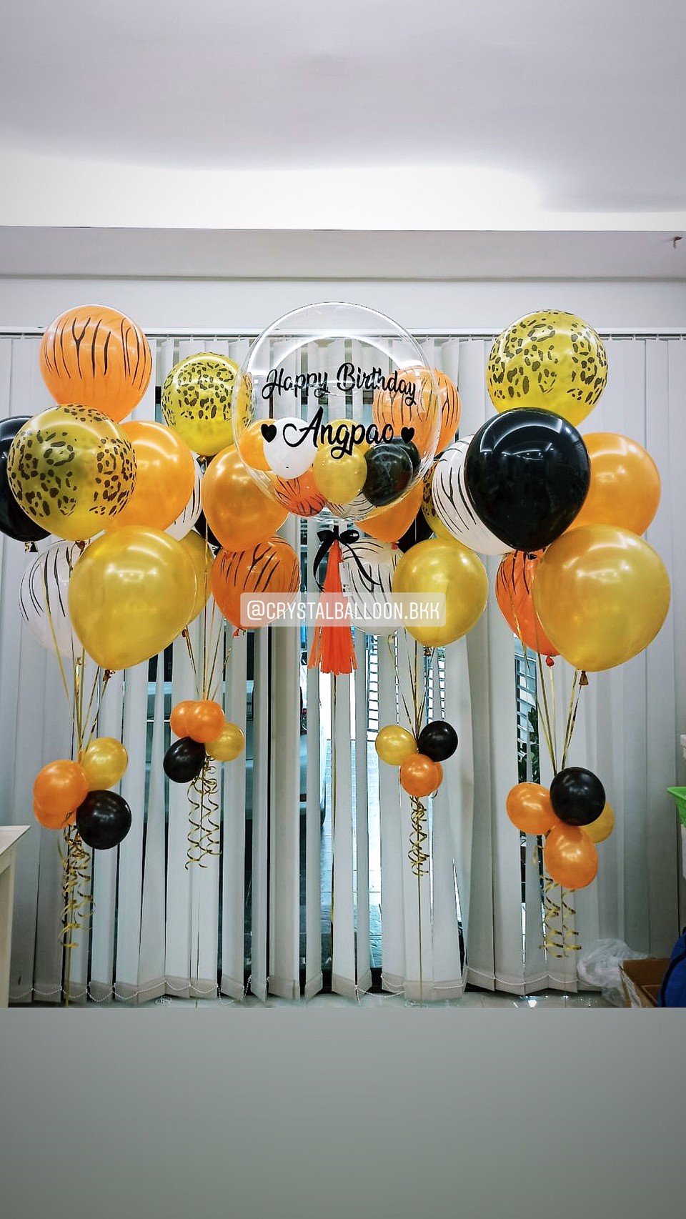 ลูกโป่ง วันเกิด Bubble USA ขนาด 24" สีสัน สะดุดตา สุด สุด พร้อม ช่อลูกโป่ง ช่อ 5 ลูก 4 ช่อ พร้อมตกเเต่ง สามารถเปลี่ยนสีลูกโป่ง/เปลี่ยนข้อความได้