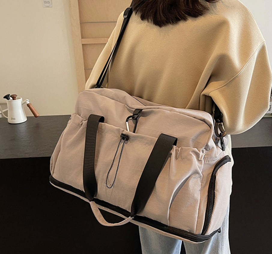 กระเป๋าเดินทางแบบหิ้วพร้อมสายสะพายข้าง ขยายฐาน ขนาด ก.48*ส.28*ก้น 21 ซม.