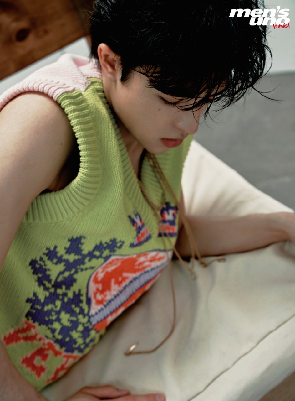 นิตยสาร Men's UNO Young แพทริค ฉบับเดือน 5/2022 +โปสเตอร์ (เฉพาะช่วงพรีเซลล์)