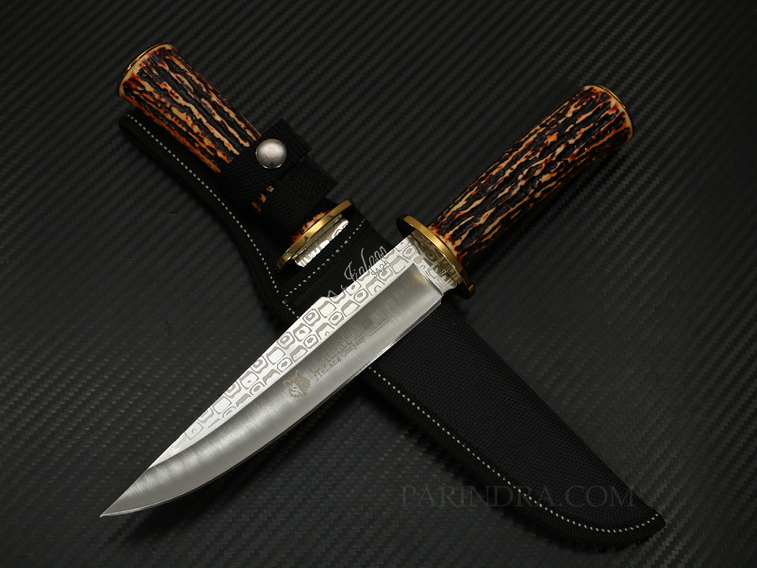 มีดเดินป่า COLUMBIA รุ่น SA23 ด้ามอะคริลิก ลายเขากวาง