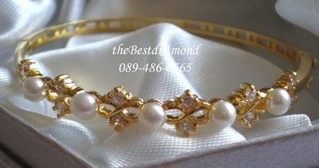 BB022+++กำไลBeautiful Pearl+++กำไลไข่มุก สุดหรู ดูดีมีสไตน์ ประดับด้วยมุกแท้ และเพชรCZ ดูผู้ดี ไฮโซมาก เหมือนจริงสุดๆ เหมือนออกจากร้านจิวเวลลี่เลยค่ะ