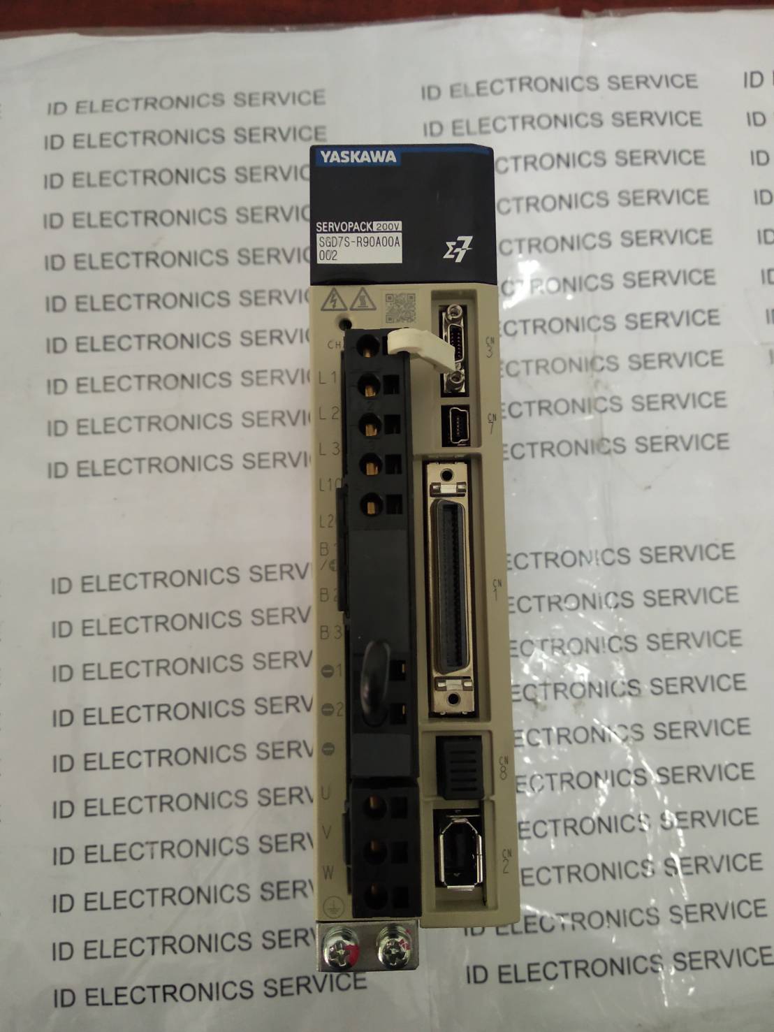 SGD7S-R90A00A002 SERVO DRIVE " YASKAWA "