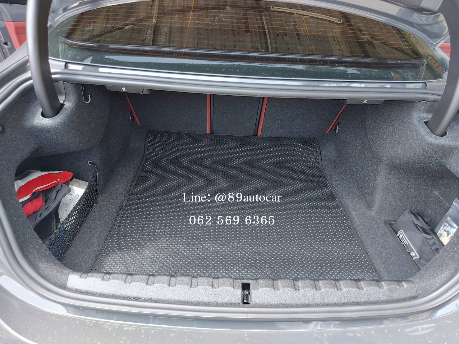 พรมกระดุม BMW430I ปี 2023 ปูพรมกระดุมเล็ก PVC สีดำขอบดำ + ท้าย