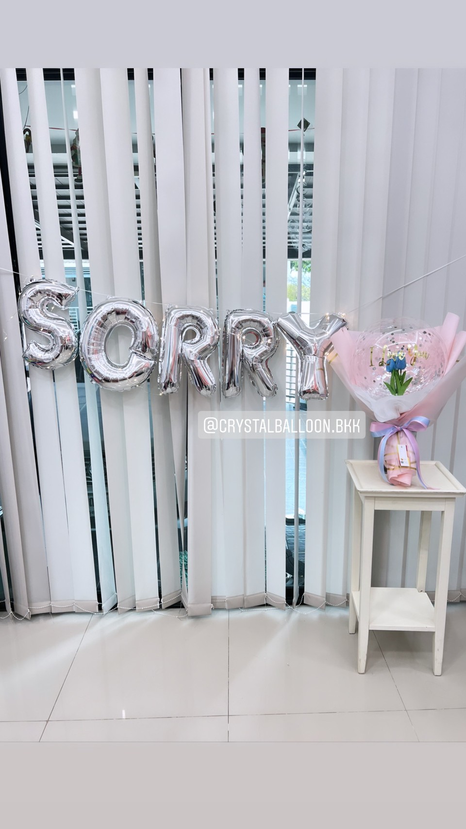 ลูกโป่ง ง้อแฟน ฟอยล์ตัวอักษร SORRY พร้อมตกแต่ง ช่อดอกทิวลิป 3 ดอก สามารถเปลี่ยนสี-ฟอยล์ตัวอักษร/เปลี่ยนข้อความได้