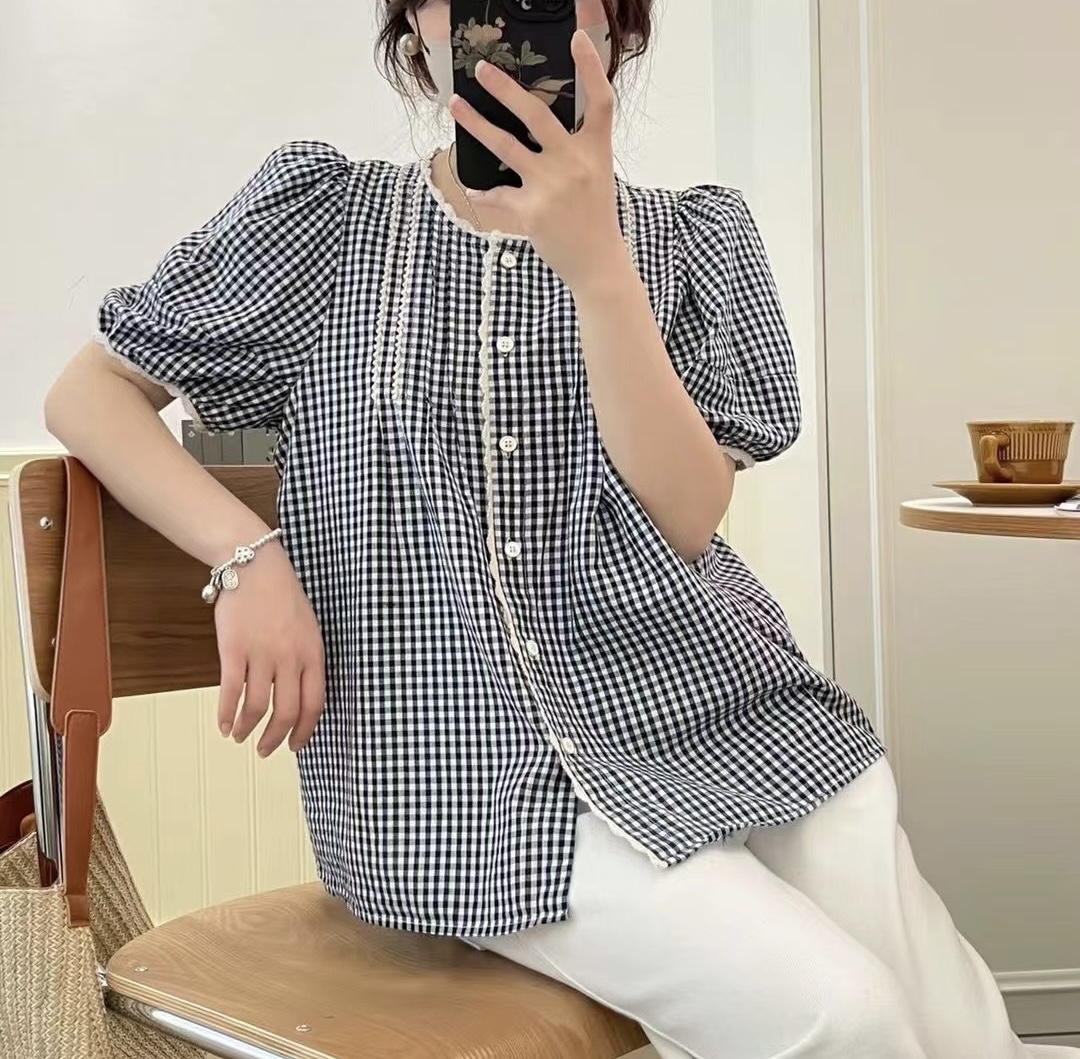 เสื้อผ้าฝ้ายลายสก็อตแต่งลูกไม้