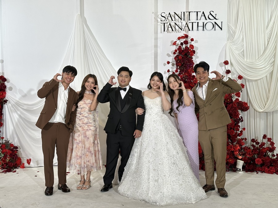 พร้อมเช่า ชุดสูทชาย สูทสีน้ำตาล Coffee Brown กระดุม 2 แถว Double-breasted Suit