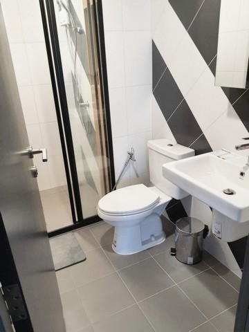 ให้เช่าคอนโด เดอะ เบส สะพานใหม่ ตึก A 29 ตรม.ห้องใหม่ เฟอร์ครบ มีเครื่องซักผ้า ติด BTS สายหยุด