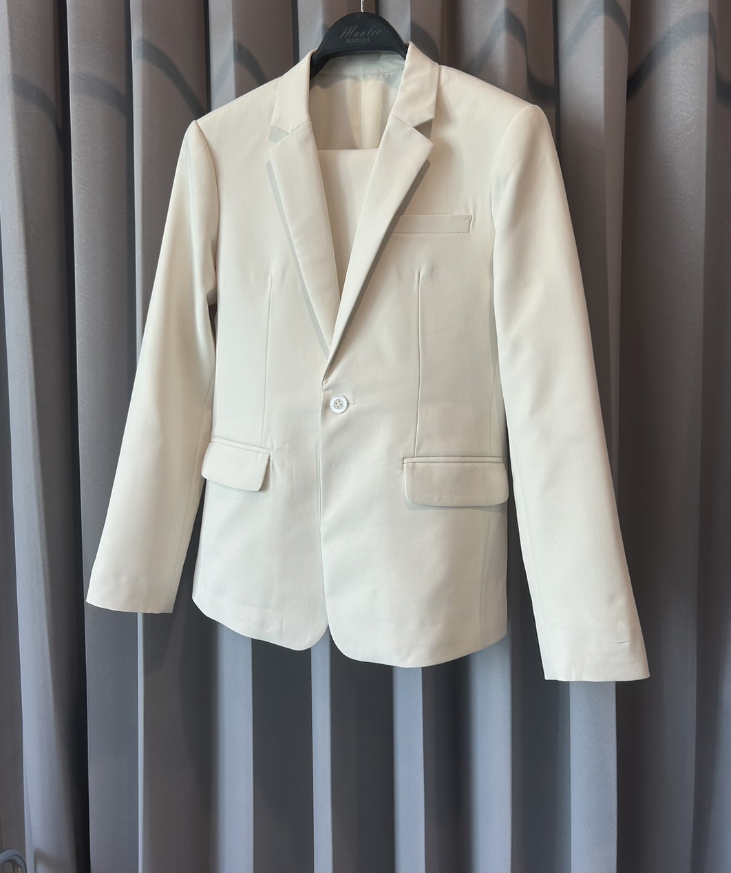 พร้อมเช่า เสื้อสูทชาย สีApricot หล่อเนียบ ทรงสลิม ** เฉพาะ S,M**