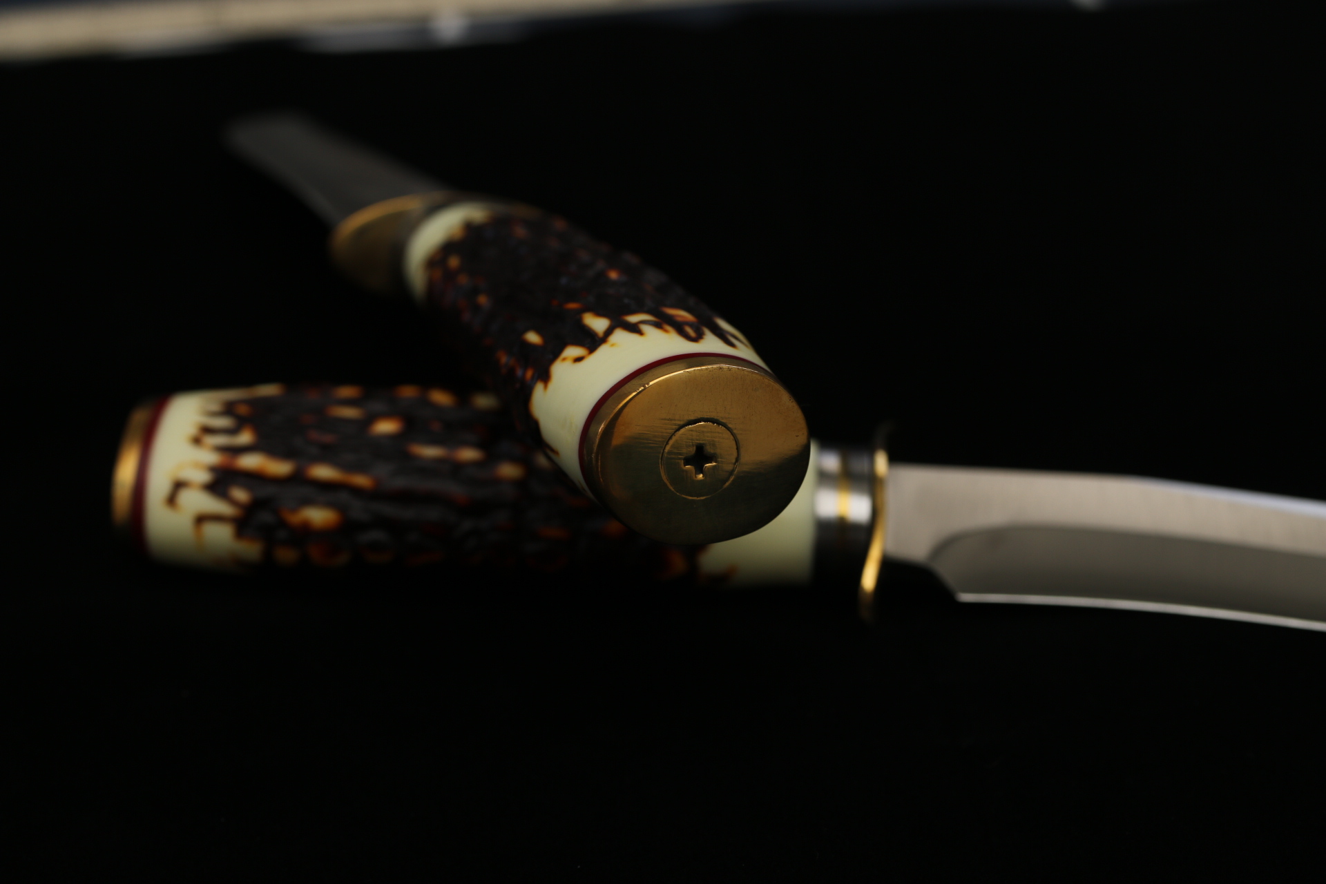 มีดใบตาย ELK ด้ามลายเขา แบบ 3 ขนาด 9.5 นิ้ว