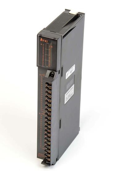 AY41 PLC " MITSUBISHI "