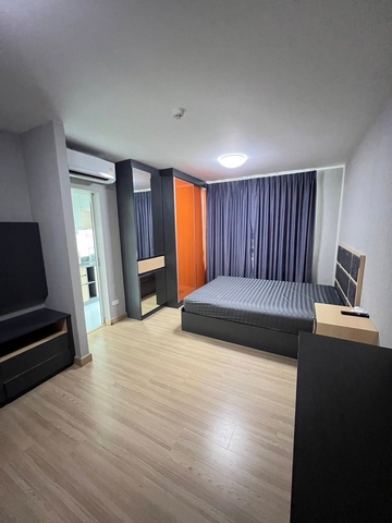ให้เช่าซูม คอนโด 50 ชั้น 4 ห้อง 28 ตรม.เฟอร์ครบ ใกล้ ม.กรุงเทพฯ มีเครื่องซักผ้า พร้อมอยู่