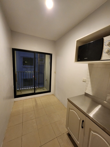 ให้เช่าคอนโด เอ็มที เพรสทีจ พหลโยธิน ตึก D 30 ตร.ม. เฟอร์ครบ พร้อมอยู่ ใกล้ธรรมศาสตร์รังสิต